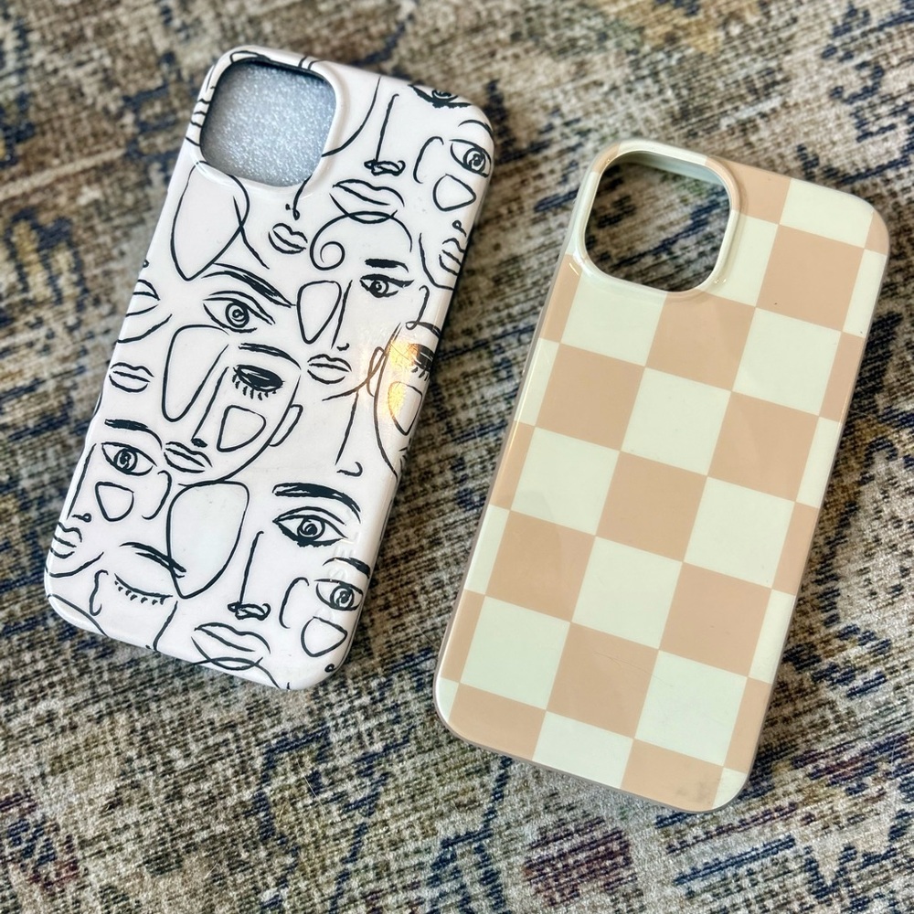 Casely Phone Cases - Black & White faces, Cream & Tan checkered MagSafe iphone14